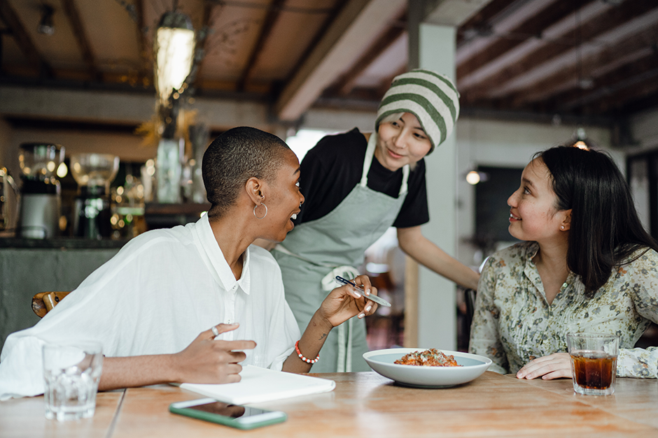 customer experience at a restaurant